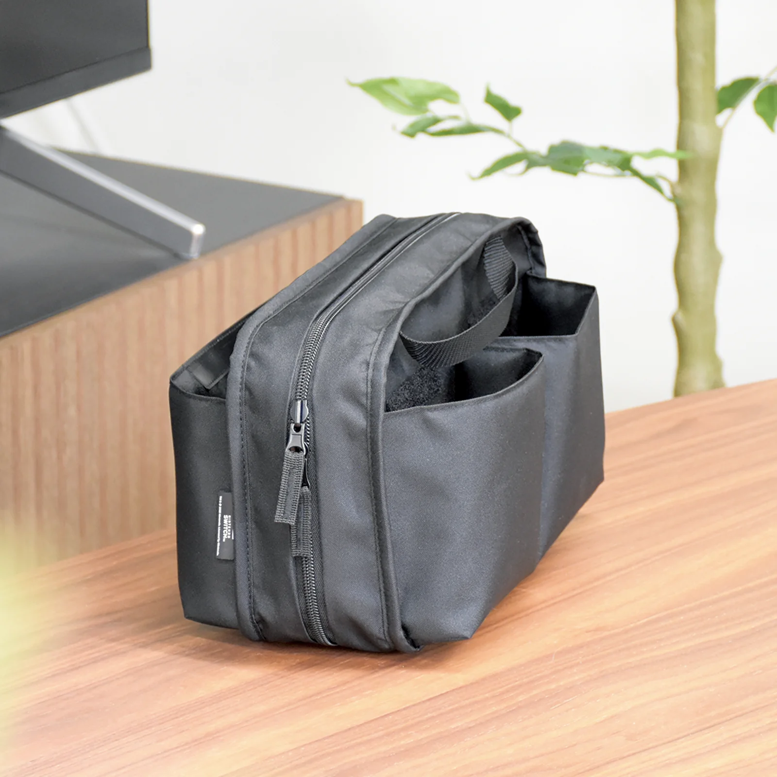 Reversible Travel Pouch (Black) for Nintendo Switch 2 - Image 4